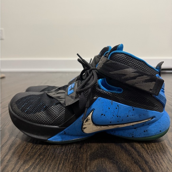 Nike LeBron James Solider 9s Blue / Black size 8.5 - Picture 1 of 7